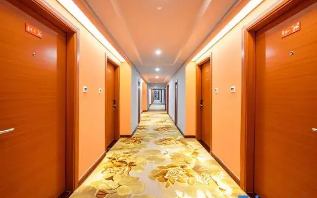 Yuntumansi Hotel (San Sanyong Subway Station)