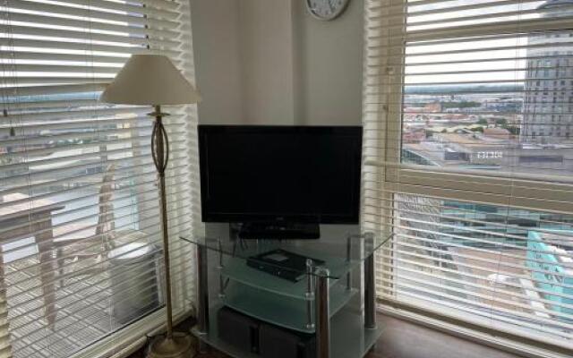 Media 2bdr apartment