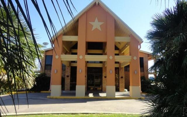 River Valley Motor Inn