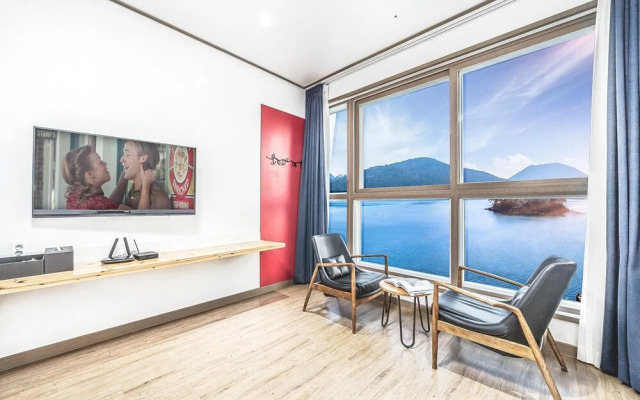 Tongyoung MartisBeach Pension