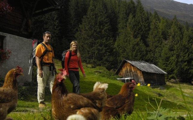 Aparthaus Camping Stubai