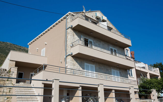 Overwhelming Mediterranean Sunset Apartments