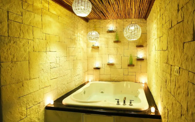 Soho Playa Hotel