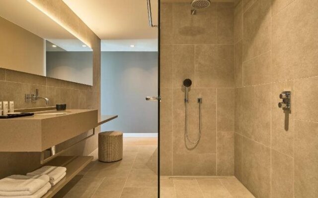 Hotel de Blanke Top