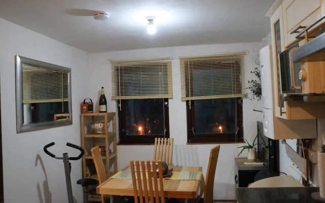 Comfortable 2-bed House in London Zone 2