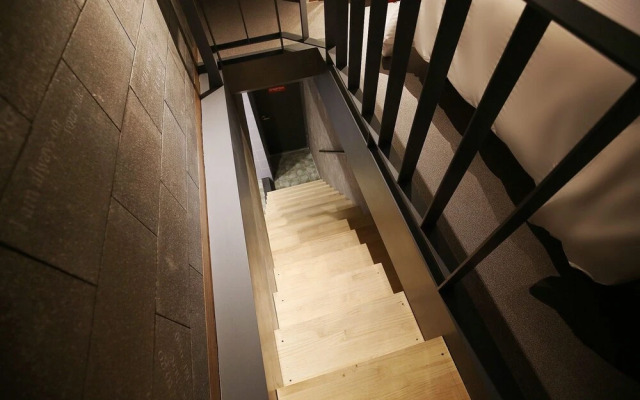 Jecheon Case Hotel