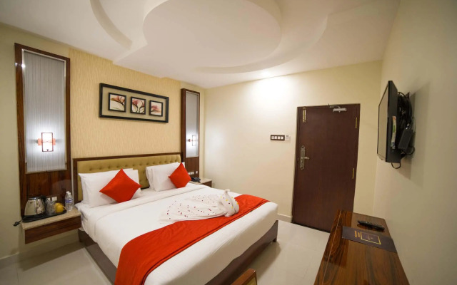 OYO 14759 Hotel President