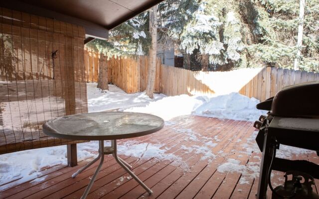 6 Chamonix Lane 3 Bedroom Townhouse by RedAwning