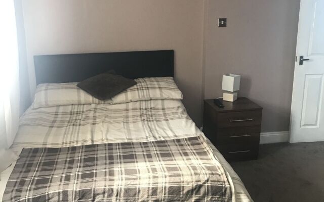 Holystone Bar and Restaurant