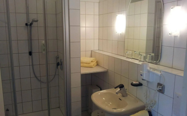 Hotel Löwen Garni - B&B