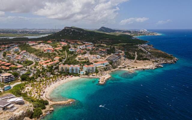 The Reef 28 Blue Bay Curacao