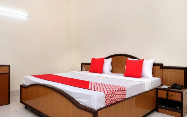 Ab Hotel By OYO Rooms