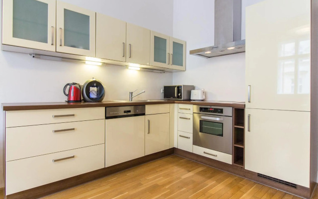 Lesser Town Apartment Melnicka by easyBNB