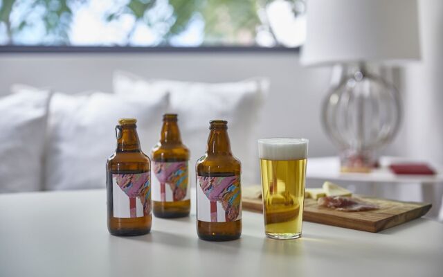 Gallery Hotel DISTORTION 9