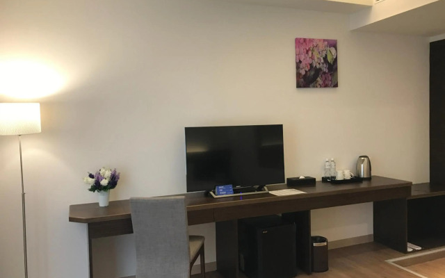 ML Hotel