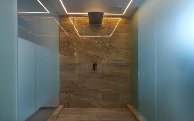 Kaia Suites