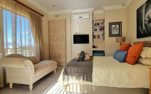 Kleinmond Panorama Holidays