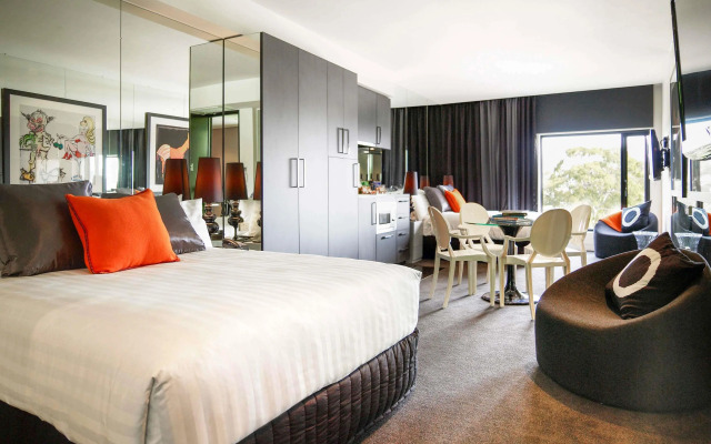 The Cullen Melbourne - Art Series