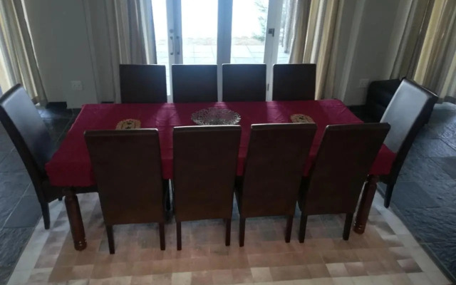 Seaside Retreat- Main House