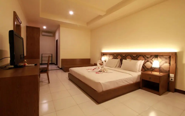 Diwangkara Beach Hotel & Resort