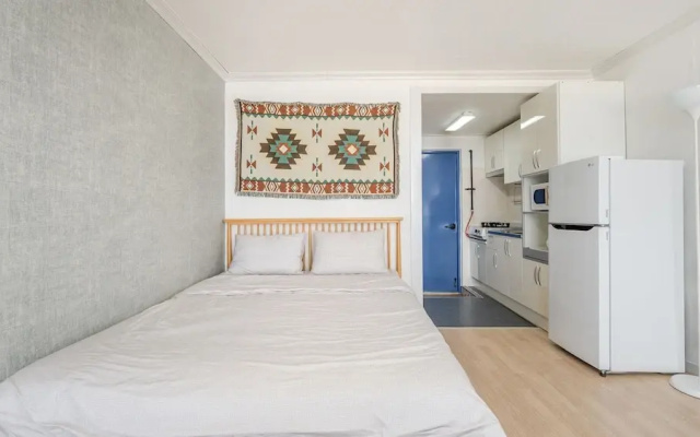 Goseong Napoli House Pension
