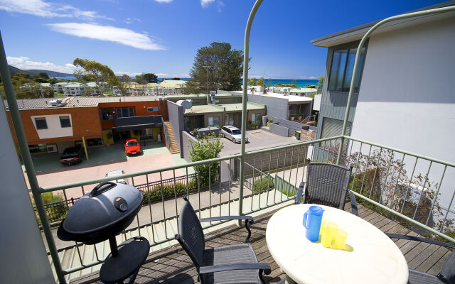 Anchorage Motel and Villas