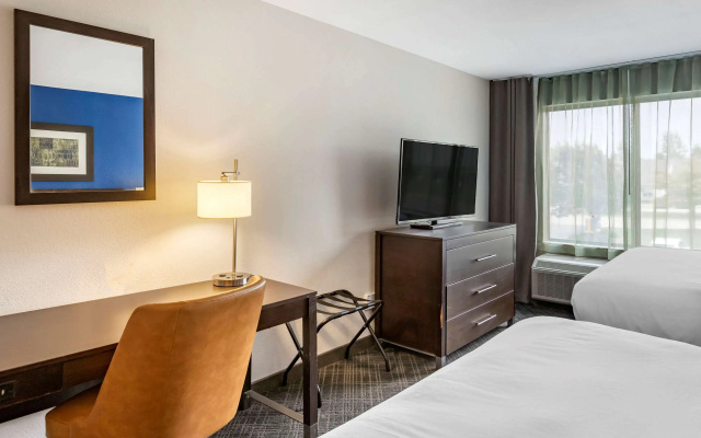 Comfort Inn & Suites Grand Blanc/Flint