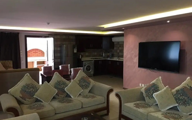 Al Ramla Al Hamra Furnished Units