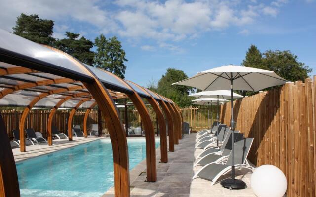 Volcans Vacances Les Chalets Du Lac