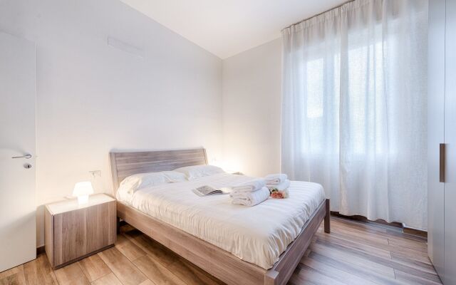 Polo Universitario by Mmega