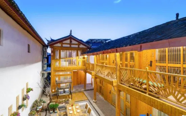 Luming Nanpan Light Luxury Boutique Stay (South Gate of The Old Town of Lijiang) – Outside – Lijiang
