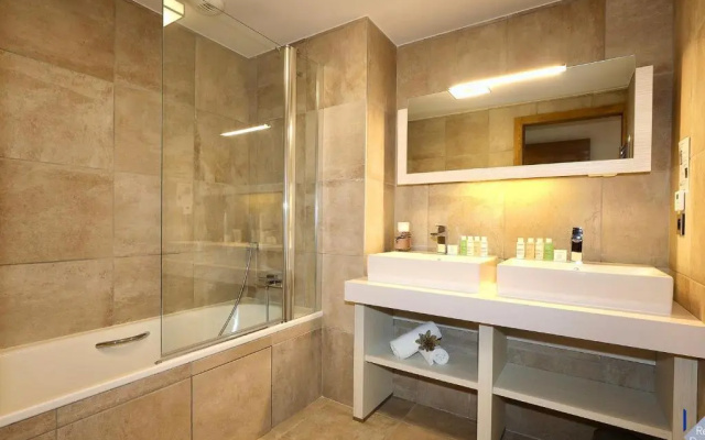 Appartement Courchevel 1550, 5 pieces, 8 personnes - FR-1-664-4
