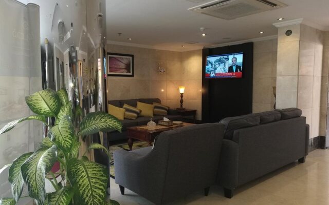 Al Ezzah Palace Hotel Suites