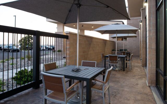 Holiday Inn & Suites Idaho Falls