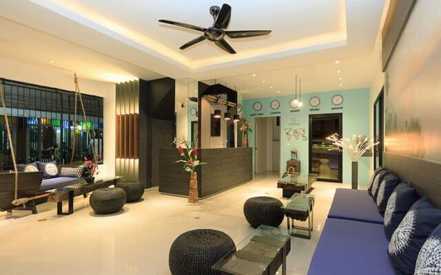 Hotel The Journey Patong New