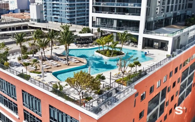 Miami Luxury Studio With City View