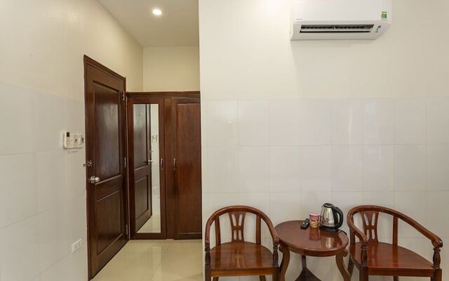 Oyo 324 Little Ha Noi Hotel
