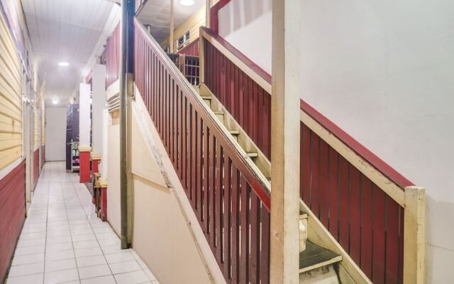 OYO 91833 Hotel Anggrek Daqu Syariah Kapuas