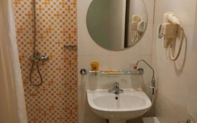 Home Inn (Hefei Wealth Square)