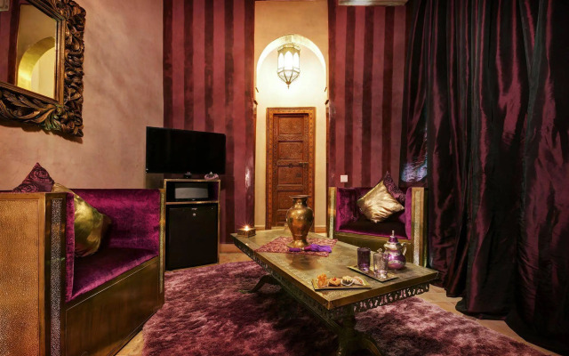 Riad Wow
