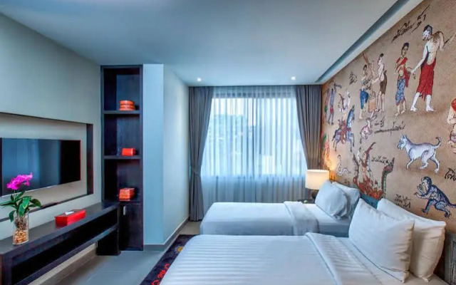 The Pavilions, Suites