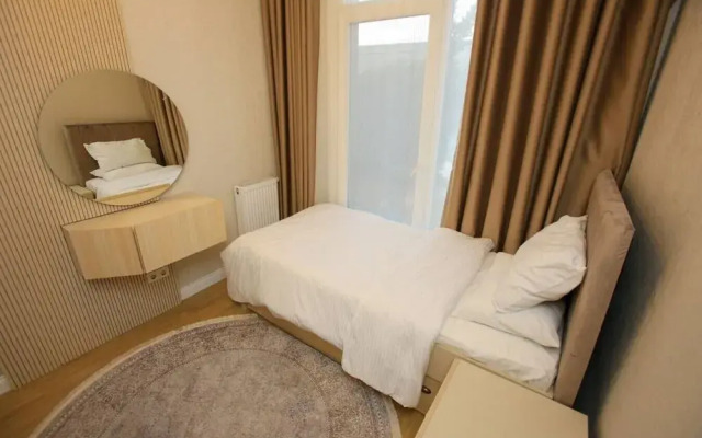 Lovely 2-bedroom Apartment in Basaksehir