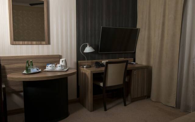 Hotel Iskierka Business & Spa