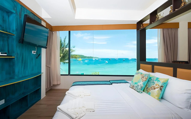Phi Phi Nice Beach Hotel Hip