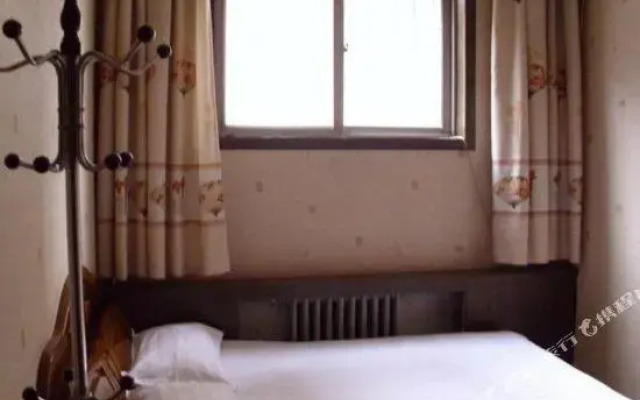 Zhenjiang Jiaofu Hotel