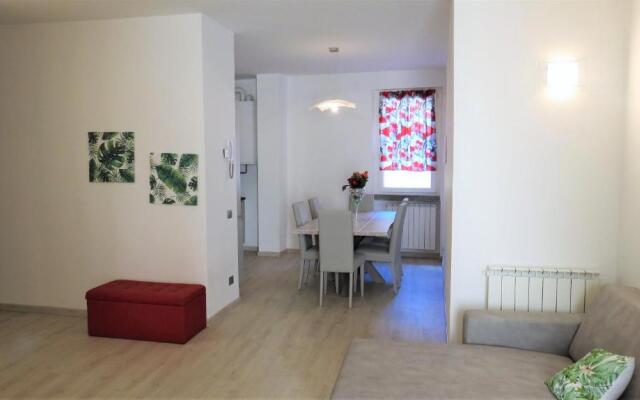 Feel at Home - Casa Alexandra