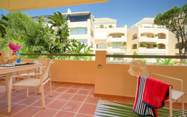 Beach & Golf Design Apartment Marbella