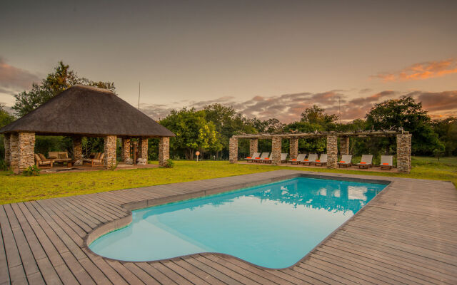 Karongwe - River Safari Lodge