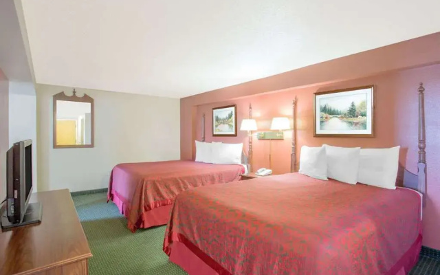 Days Inn Custer