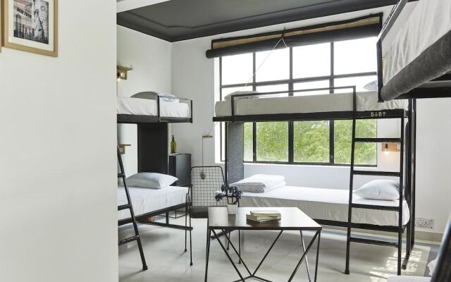 LetsBunk Poshtel & Suites